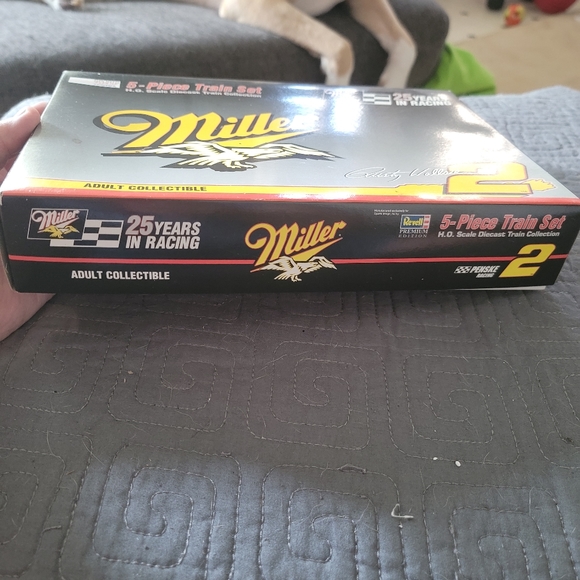 Rusty Wallace 25 years in racing, Miller 5 piece train set, in box - Picture 2 of 12